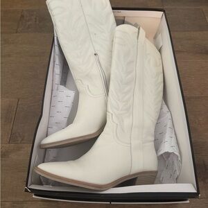 Dolce Vita White Solei Western Boots